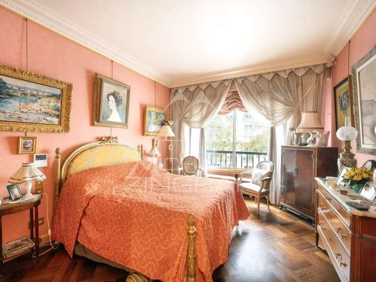 Appartement Paris 7e - 218m²