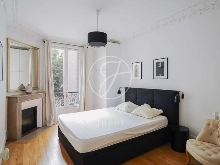 Appartement Paris 7e - 2 chambres - 60m²