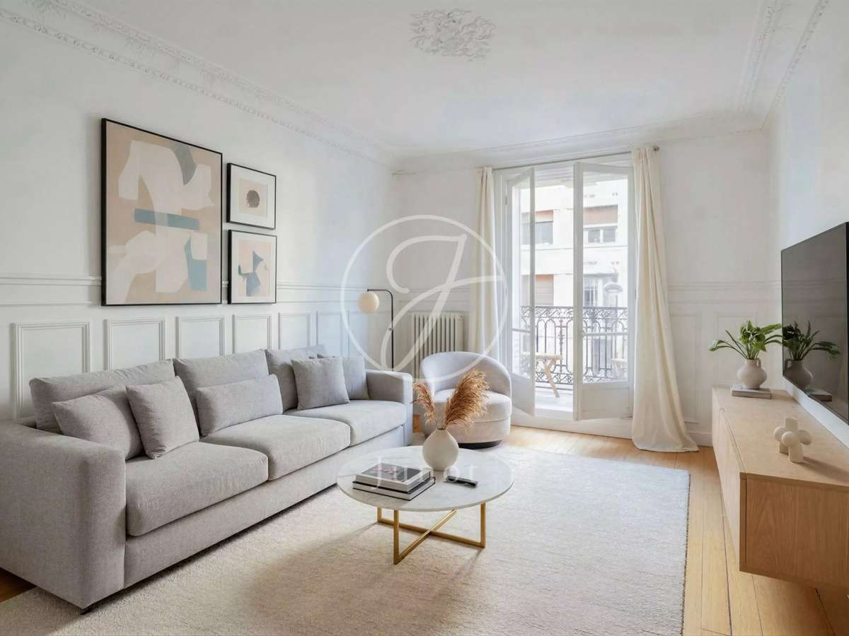 Apartment Paris 7e
