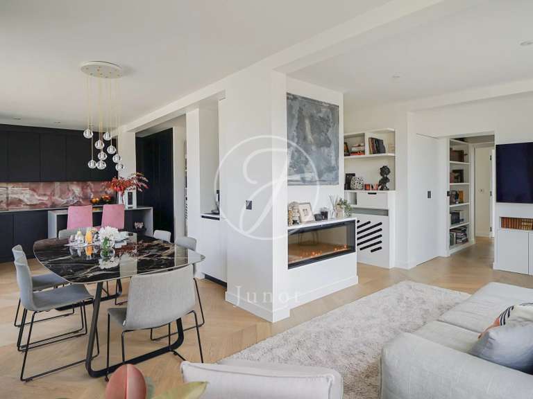 Apartment Paris 7e - 2 bedrooms - 115m²