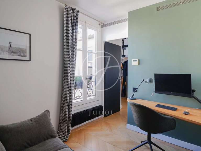 Apartment Paris 7e - 3 bedrooms - 130m²