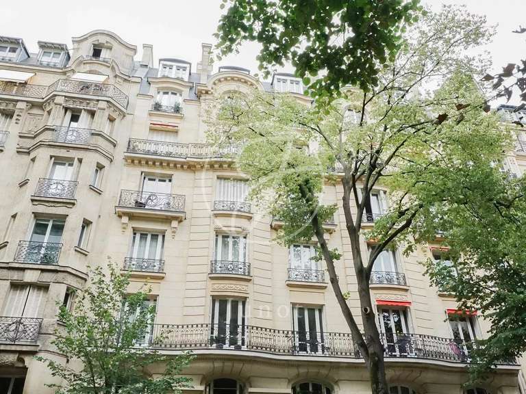 Appartement Paris 7e - 3 chambres - 124m²