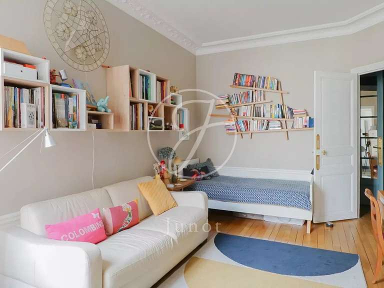 Appartement Paris 7e - 3 chambres - 124m²