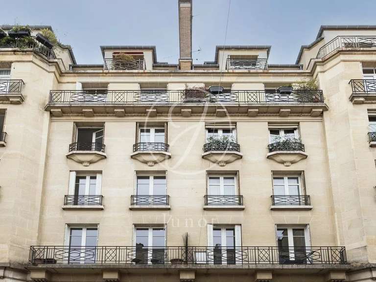 Appartement Paris 7e - 3 chambres - 93m²