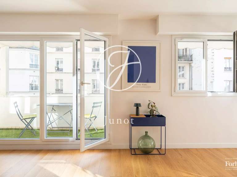 Appartement Paris 7e - 2 chambres - 88m²