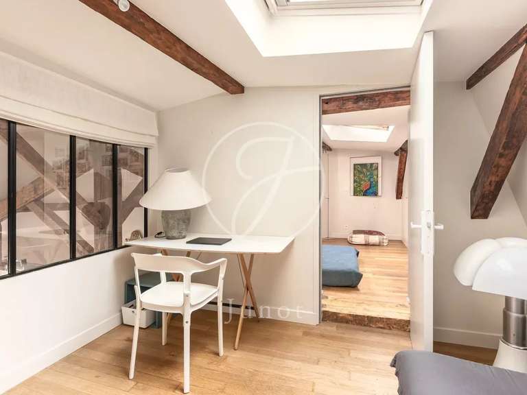 Appartement Paris 7e - 3 chambres - 148m²