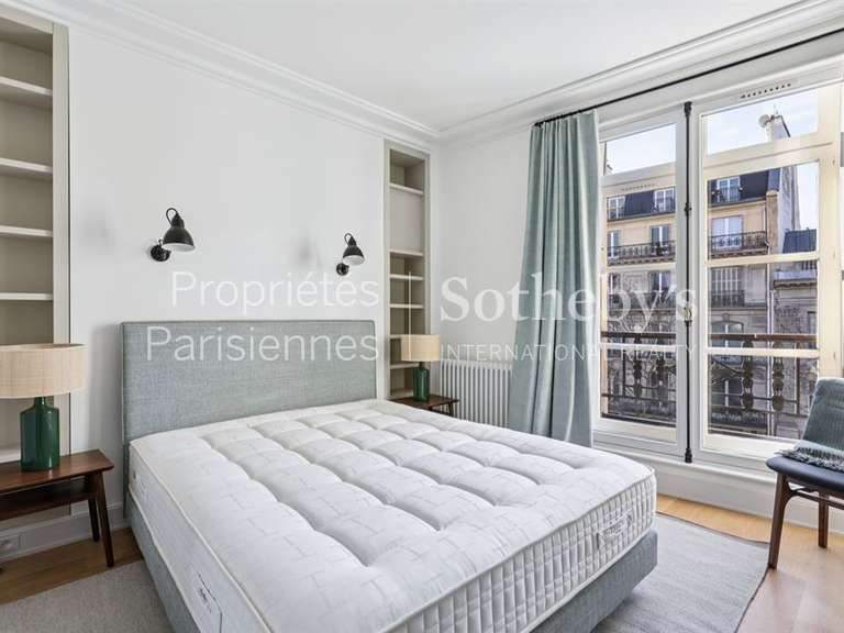 Appartement Paris 7e - 3 chambres - 162m²
