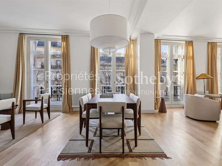 Appartement Paris 7e - 3 chambres - 162m²