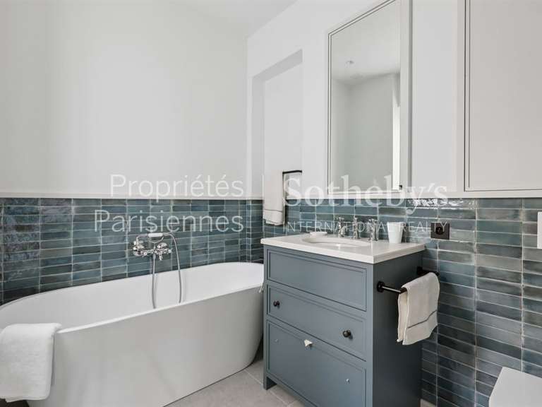 Appartement Paris 7e - 3 chambres - 162m²