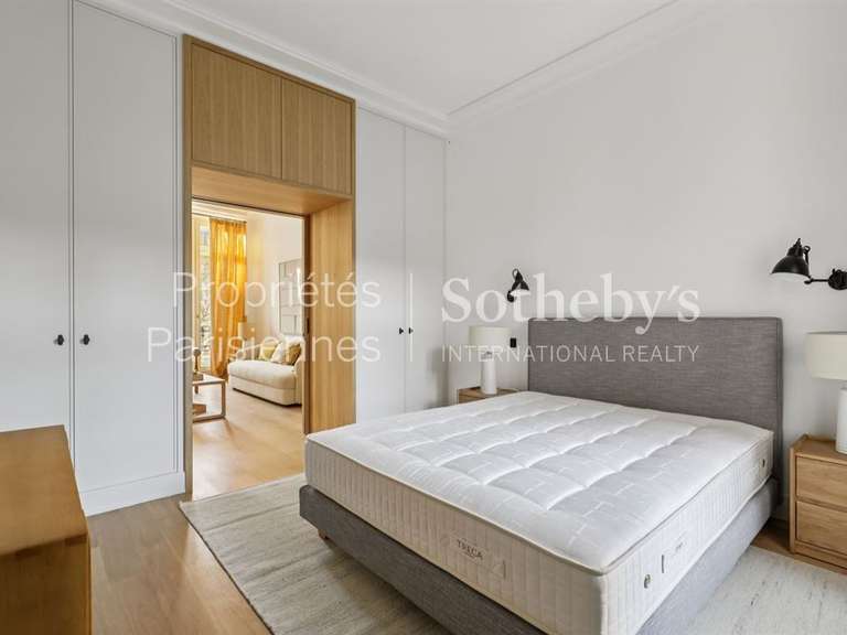 Appartement Paris 7e - 3 chambres - 162m²