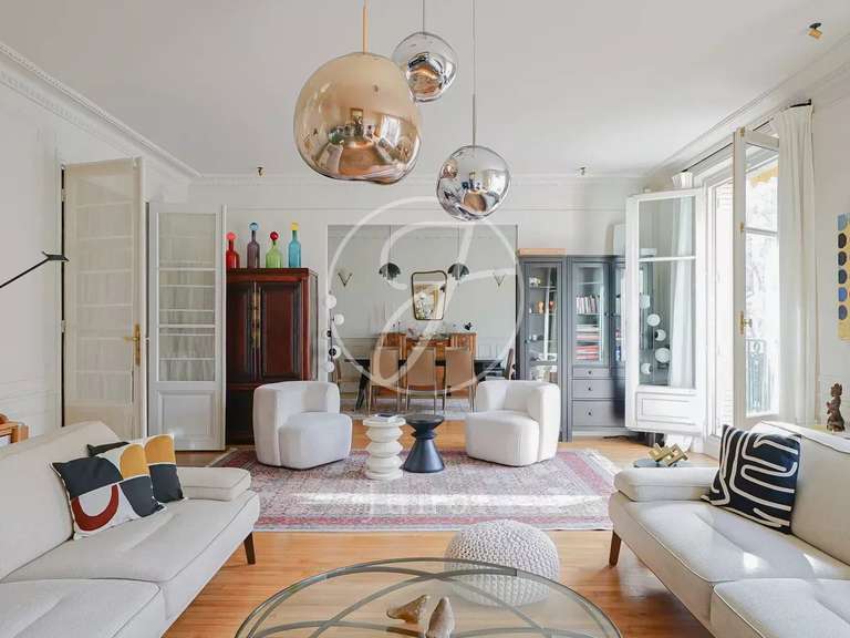 Appartement Paris 7e - 4 chambres - 200m²