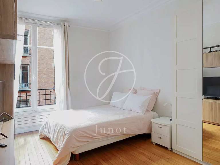 Appartement Paris 7e - 4 chambres - 200m²