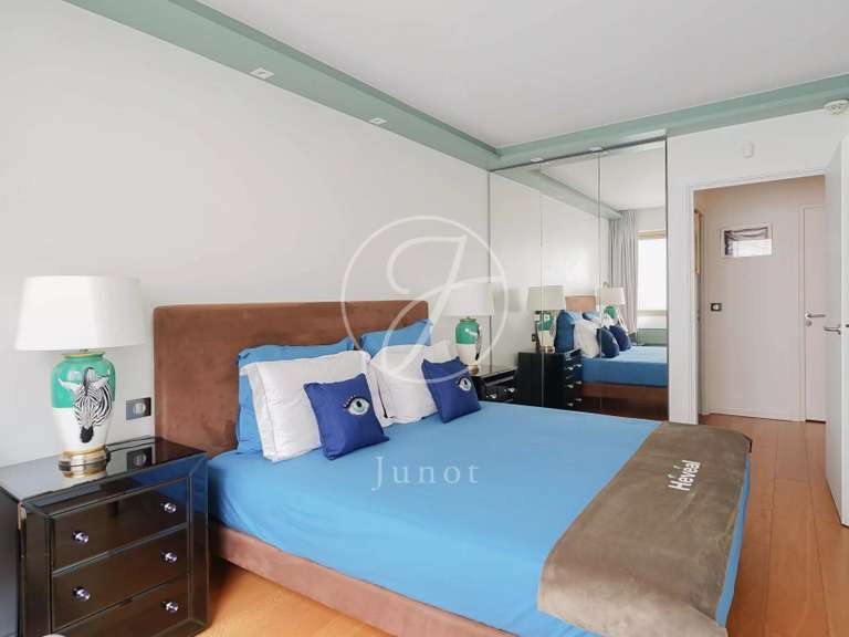 Appartement Paris 7e - 2 chambres - 56m²