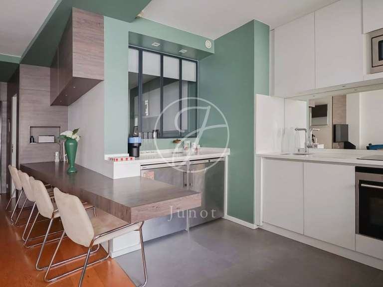 Appartement Paris 7e - 2 chambres - 56m²