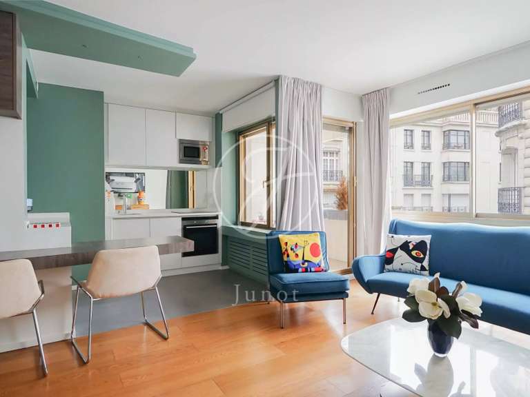 Appartement Paris 7e - 2 chambres - 56m²