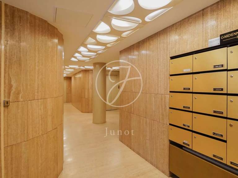 Appartement Paris 7e - 2 chambres - 56m²