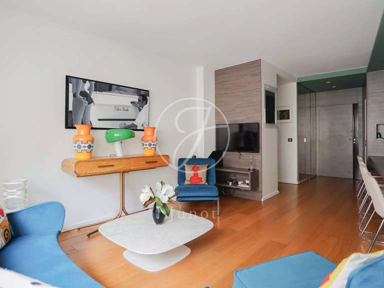 Appartement Paris 7e - 2 chambres - 56m²