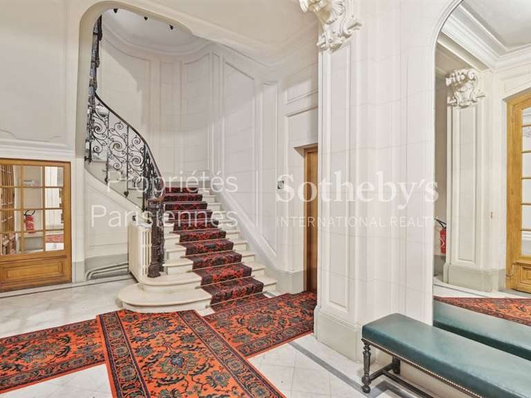 Apartment Paris 7e - 3 bedrooms - 131m²