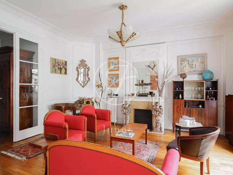 Appartement Paris 7e - 2 chambres - 100m²