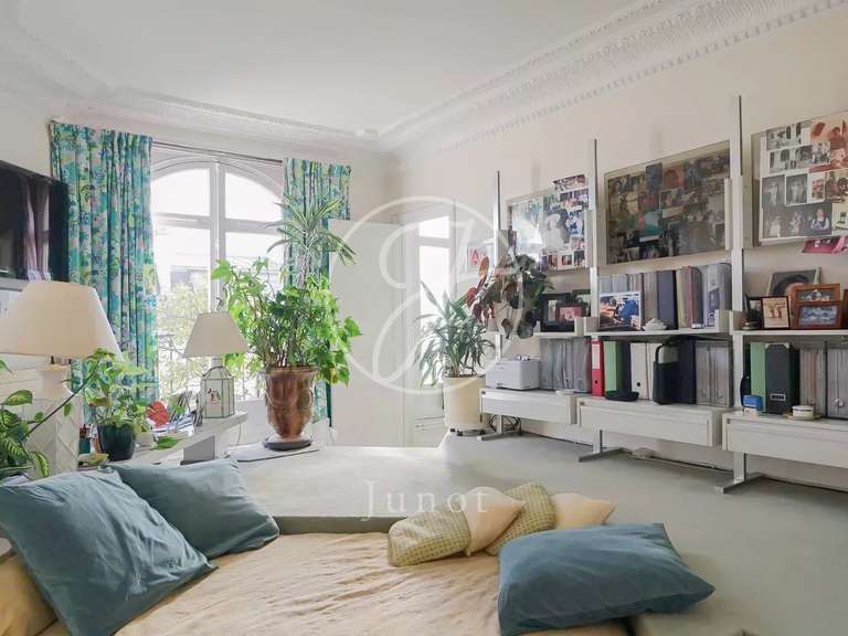 Appartement Paris 7e - 3 chambres - 177m²