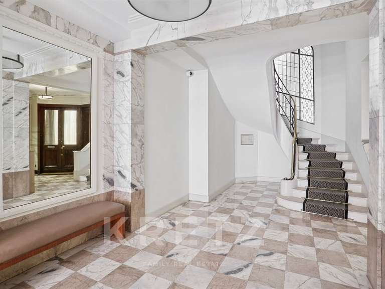 Appartement Paris 7e - 3 chambres - 186m²