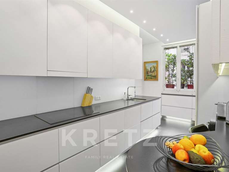 Appartement Paris 7e - 3 chambres - 186m²