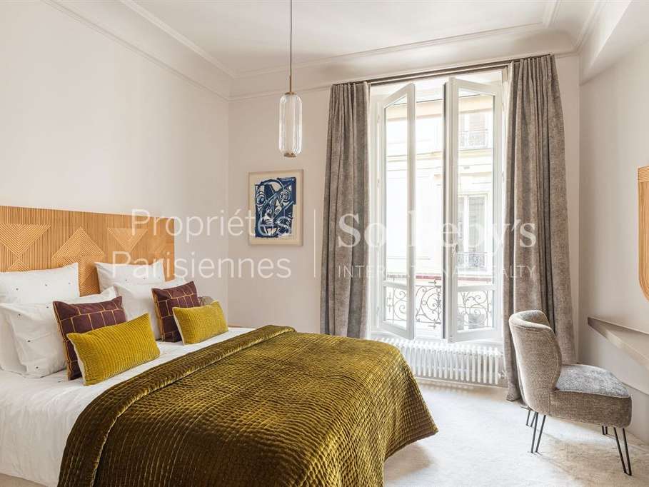 Apartment Paris 7e
