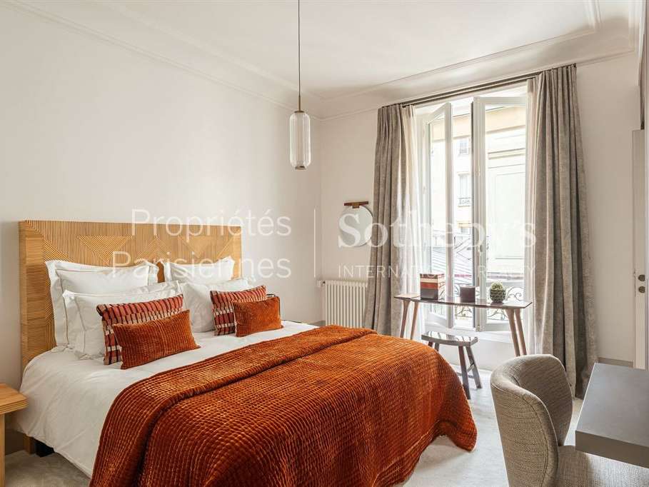Apartment Paris 7e
