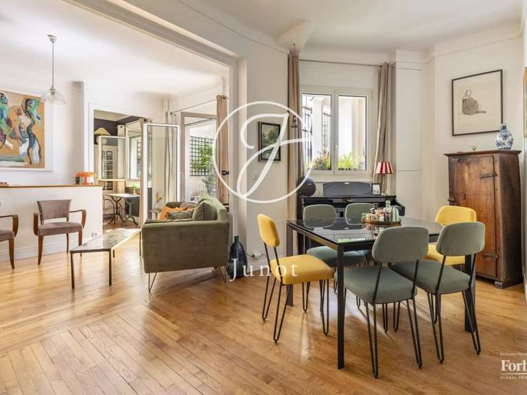 Appartement Paris 7e - 1 chambre - 94m²