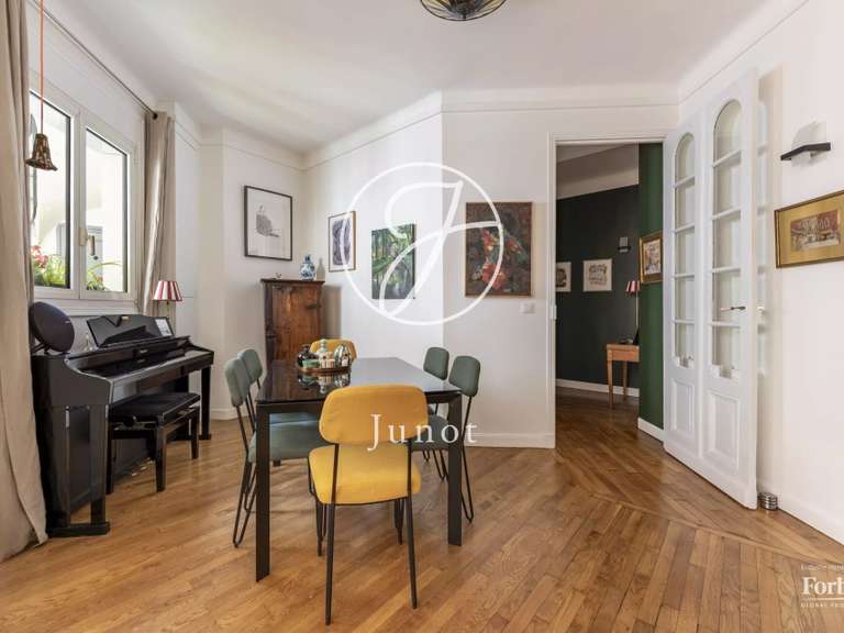 Appartement Paris 7e - 1 chambre - 94m²