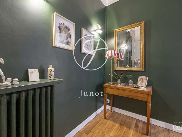 Appartement Paris 7e - 1 chambre - 94m²