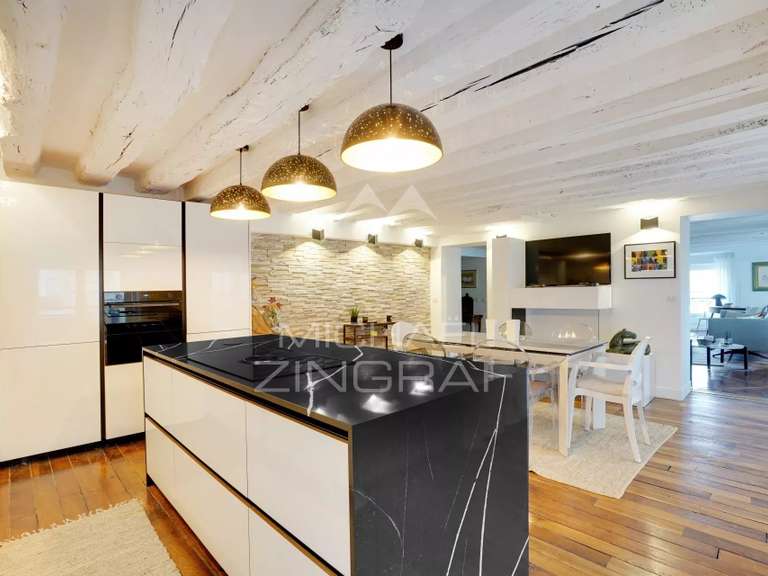 Apartment Paris 7e - 2 bedrooms - 145m²