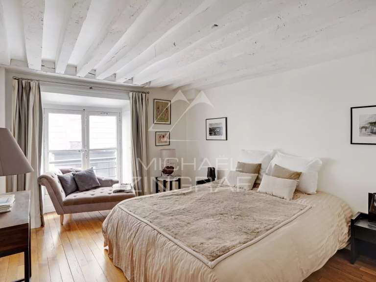 Apartment Paris 7e - 2 bedrooms - 145m²