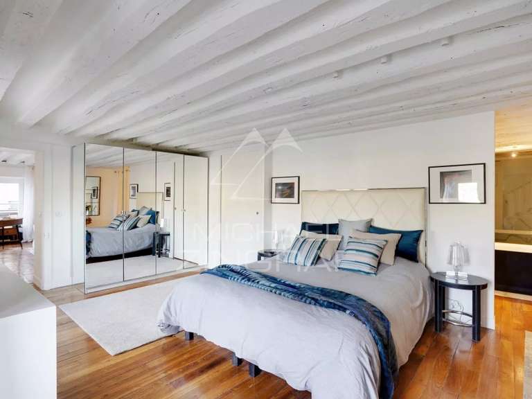 Apartment Paris 7e - 2 bedrooms - 145m²