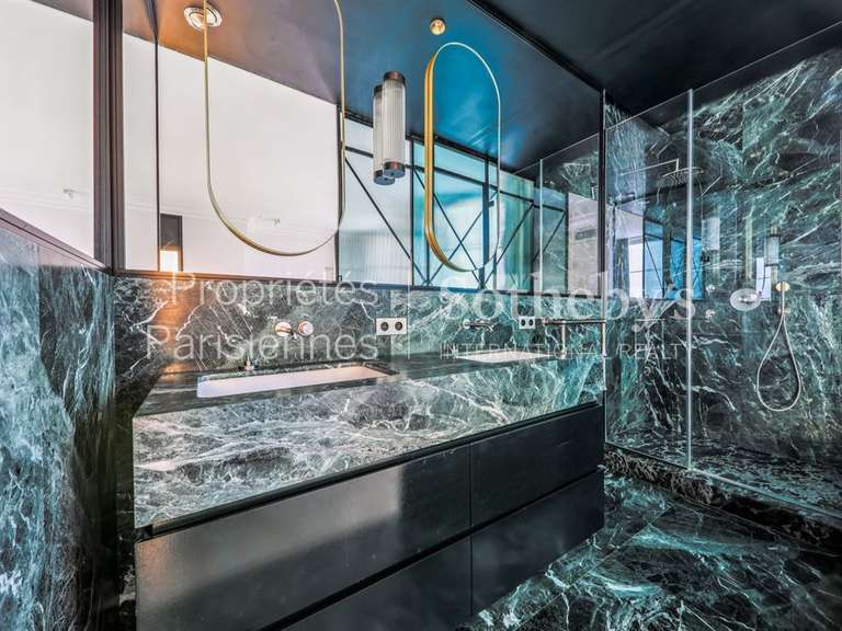 Appartement Paris 7e - 2 chambres - 153m²