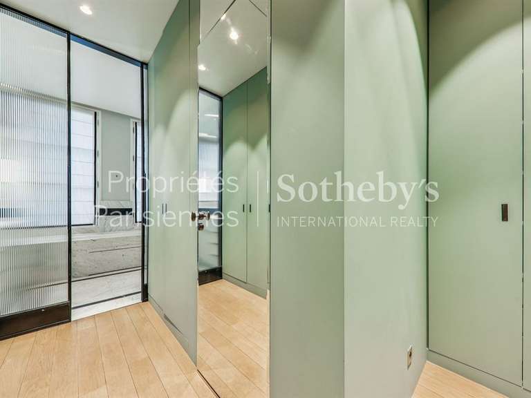 Appartement Paris 7e - 2 chambres - 153m²