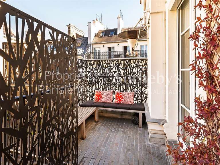 Appartement Paris 7e - 2 chambres - 181m²