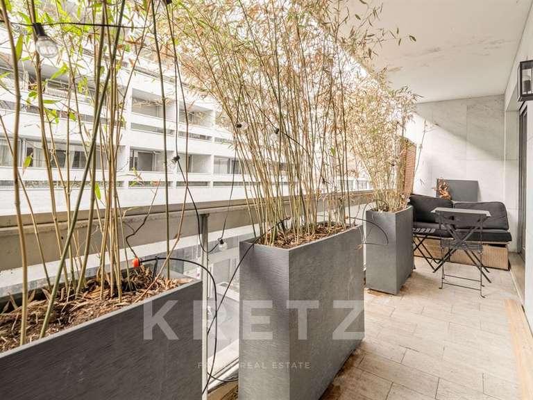 Appartement Paris 7e - 1 chambre - 65m²