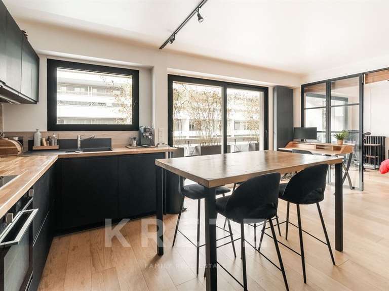 Appartement Paris 7e - 1 chambre - 65m²