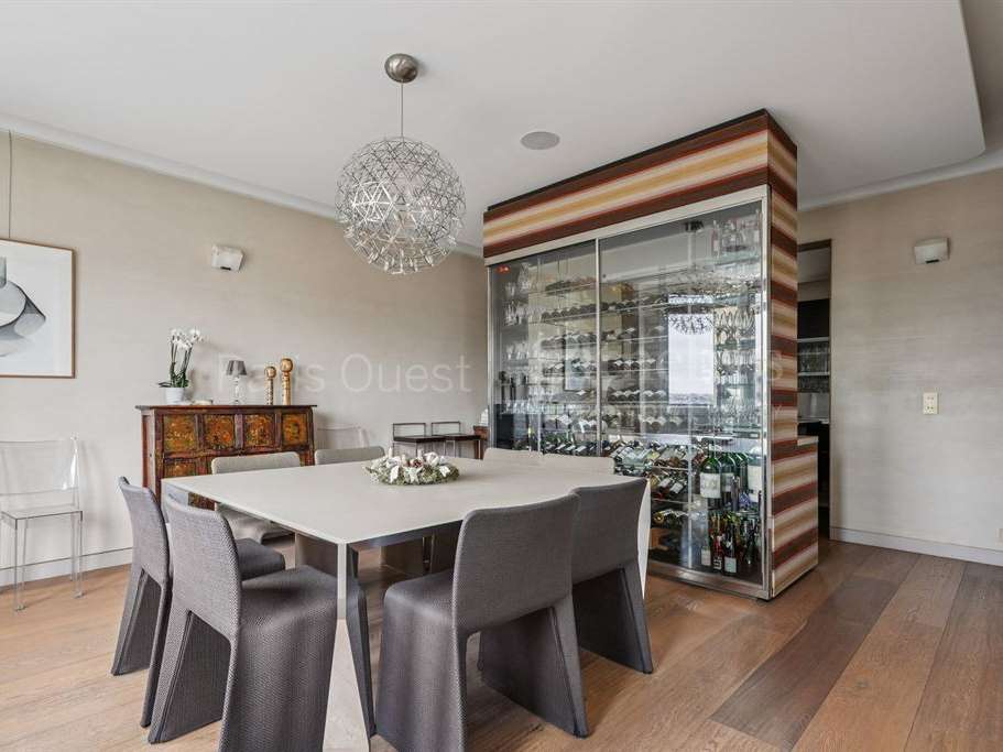 Apartment Paris 7e