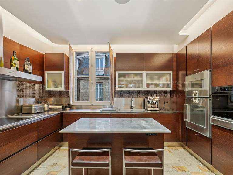 Appartement Paris 7e - 3 chambres - 195m²