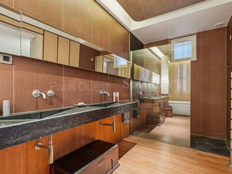 Appartement Paris 7e - 3 chambres - 195m²