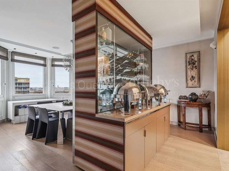 Appartement Paris 7e - 3 chambres - 195m²