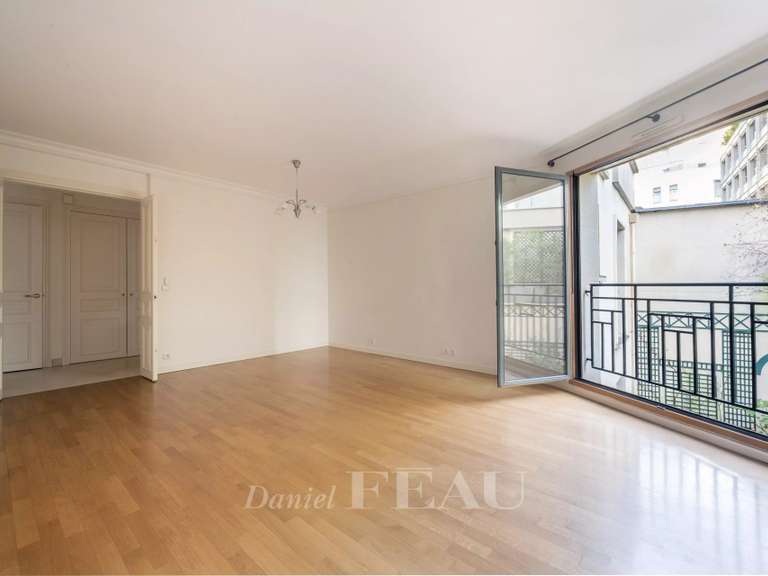 Appartement Paris 7e - 3 chambres - 101m²