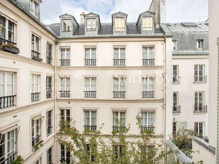 Appartement Paris 7e - 2 chambres - 135m²