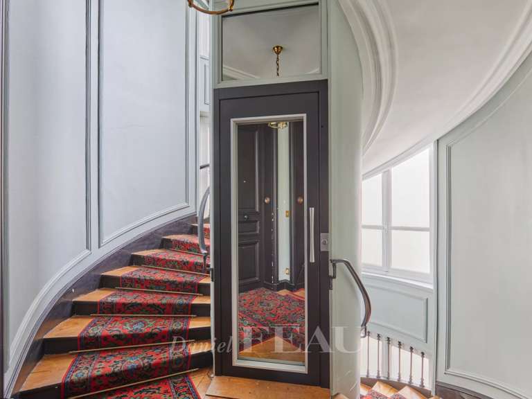 Apartment Paris 7e - 2 bedrooms - 117m²