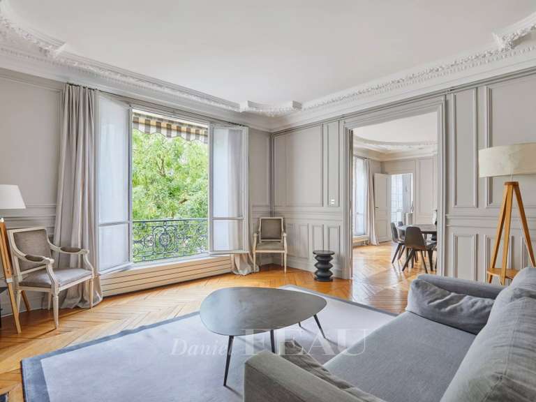 Apartment Paris 7e - 2 bedrooms - 117m²