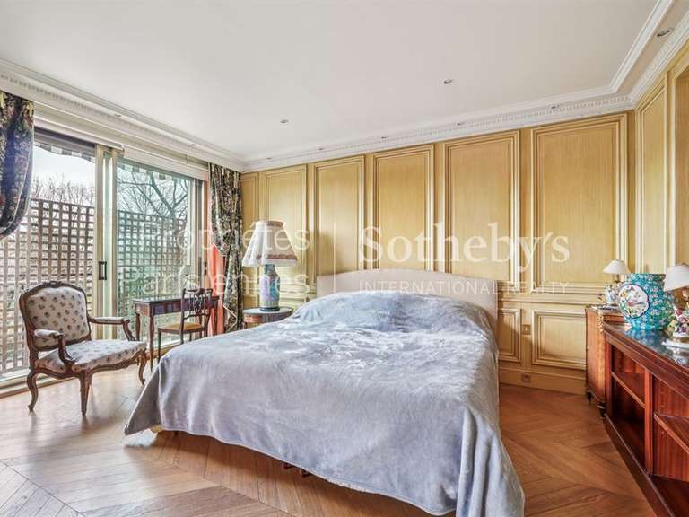 Appartement Paris 7e - 3 chambres - 191m²