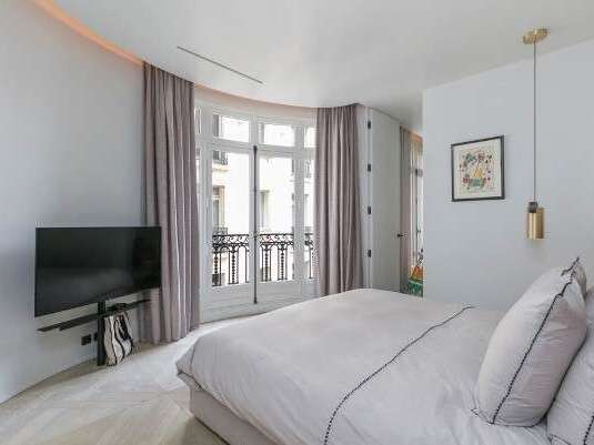 Appartement Paris 7e - 3 chambres