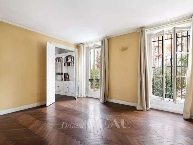 Appartement Paris 7e - 4 chambres - 201m²